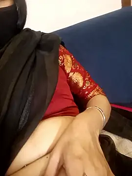 Ur_prisha7 Adlı Modelin Canlı XXX Sohbeti