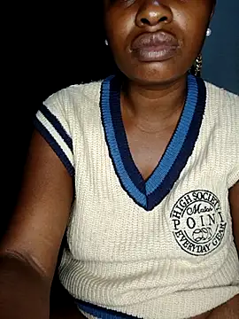 SexypuppyX Adlı Modelin Web Kamerası Şovu