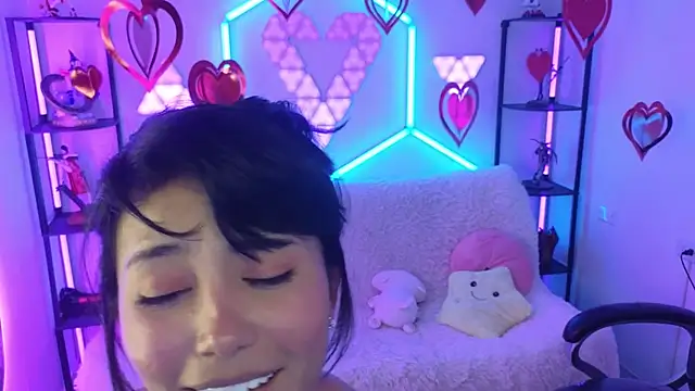 ivonne_heaven webcam show