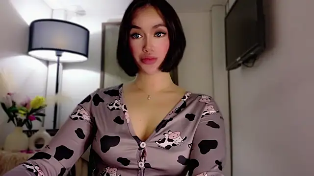 Anna_HollyDoll Adlı Modelin Web Kamerası Şovu