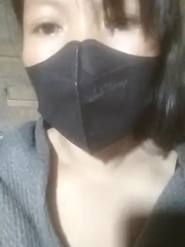 XXX chat uživo modela Yang-my-