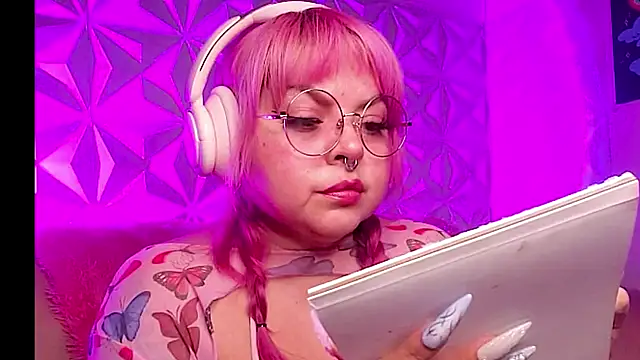 Satyn_dolln Live XXX chat