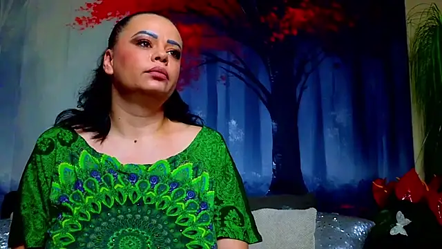 ElizabethEven – Naživo XXX chat