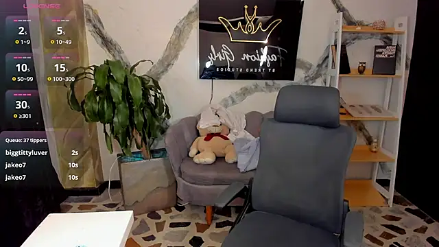 CelesteBrucee 라이브 XXX 채팅