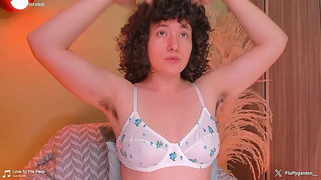 Fluffygardenn Live XXX chat