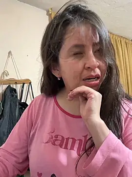 latinfemalen Live XXX chat