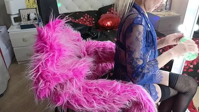 Živý XXX chat RoxalanaStar