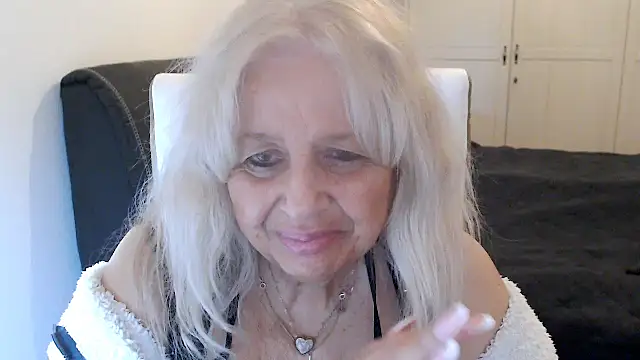 SusiLifeXXX webkamerás műsora