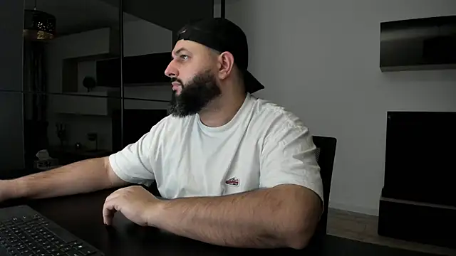 Chat +18 de DravenPeak ao vivo