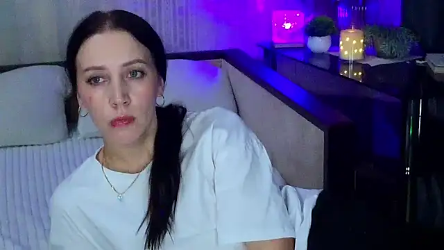 MonicaSweetx Live XXX-Chat