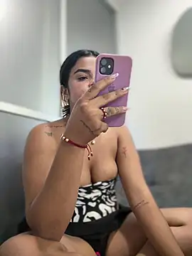 Kaily_Sweet16's Live XXX Chat