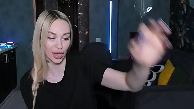 Chat +18 de Blckmirrorr ao vivo