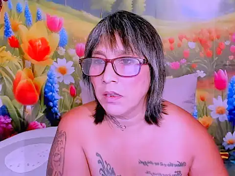 Chatroom XXX en direct de indianroxy