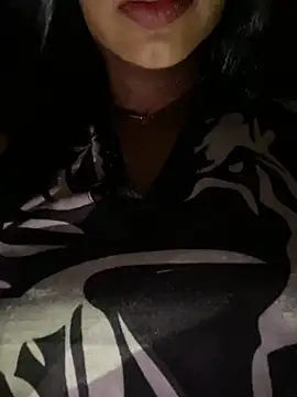 its_ur_flora's Webcam Show