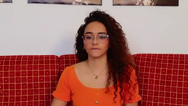 XXX chat uživo modela Taylor_Tina