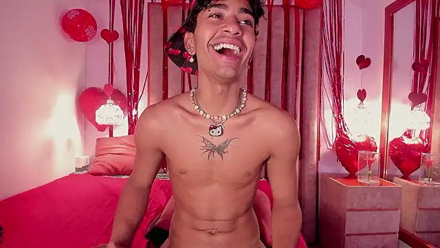 Mike_thomsonn Adlı Modelin Canlı XXX Sohbeti