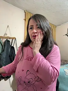 XXX chat uživo modela latinfemale