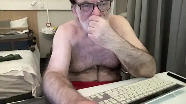 coach-karl live XXX chat