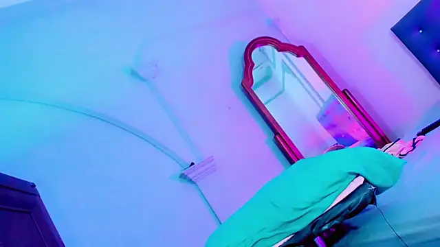 malahya_ Live XXX-chat