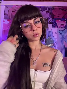 VioletaSubmissive Chat XXX in diretta