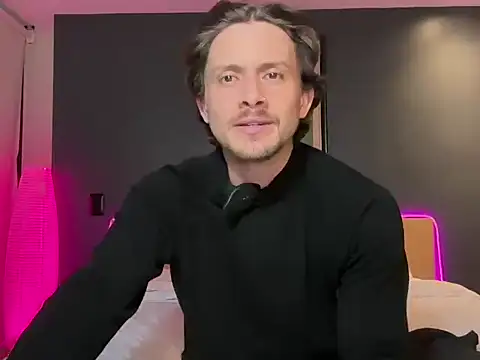 mcklister_kinky_feets Show in webcam