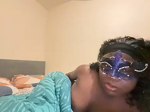 Midlle20: вебкам-шоу