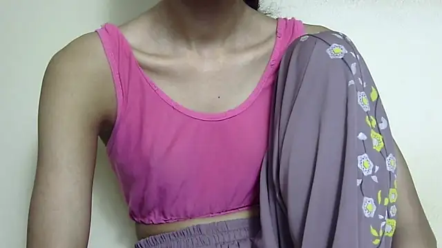 Anu_tiny Live XXX-Chat