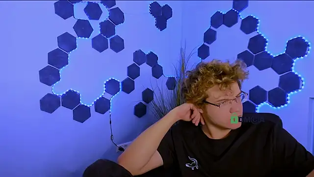 lucas_long_ – Live XXX-chat