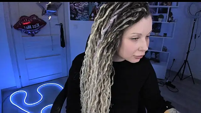 HoneySallyMoore's Live XXX Chat