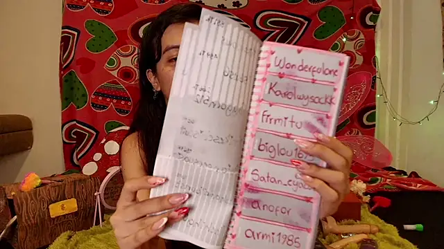 دردشة LittlePeach_ الجنسية المباشرة