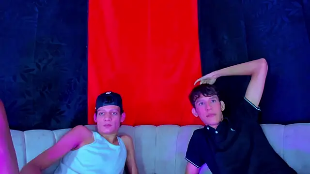 Pleasure_boys_hot Webcam-Show