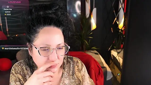 Anita_Muse élő XXX-chatje