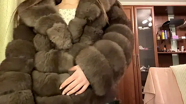 Онлайн чат XXX Adel_strongwoman