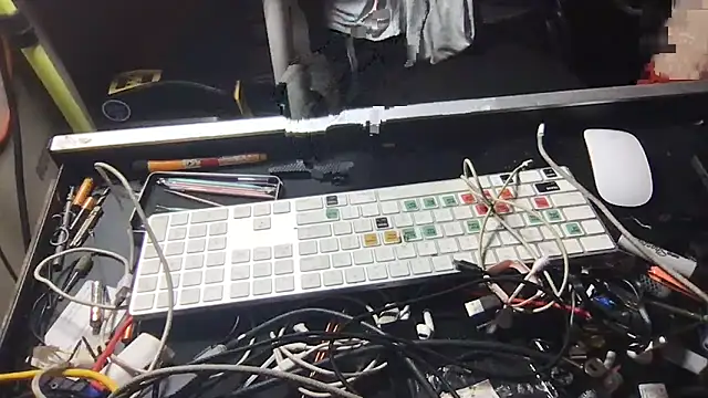 Czat XXX na żywo – SinlessFreedom7