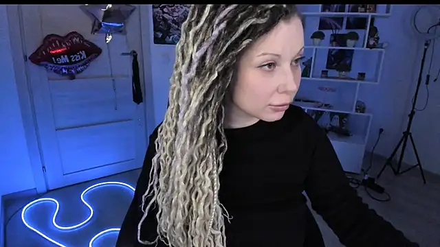 HoneySallyMoore élő XXX-chatje