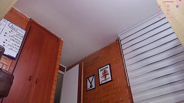 Chat XXX ao vivo de Salome-sw