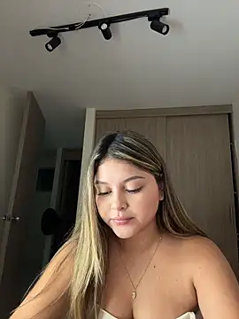 lunablossom_ 现场XXX聊天