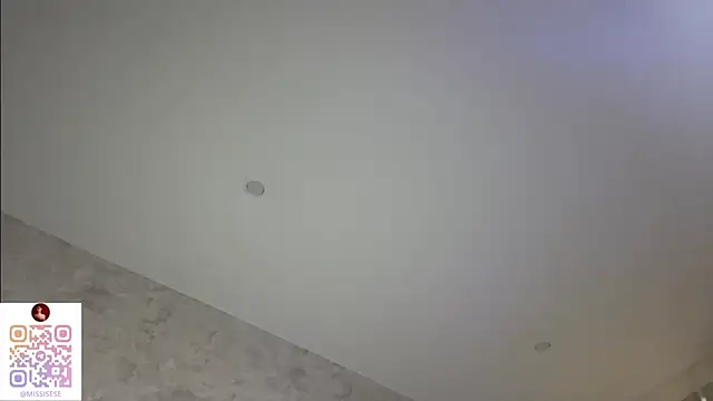 UdeleBarns Live XXX Chat