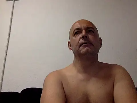 Онлайн чат XXX futbolin94