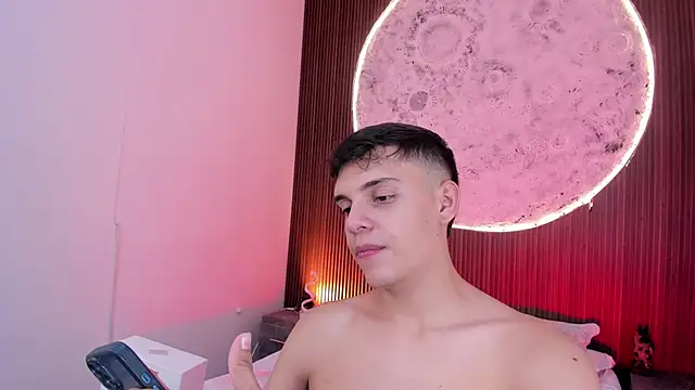 JacobRoberts1: διαδικτυακό σόου στην κάμερα