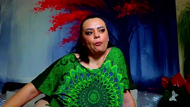 ElizabethEvenn Live XXX chat