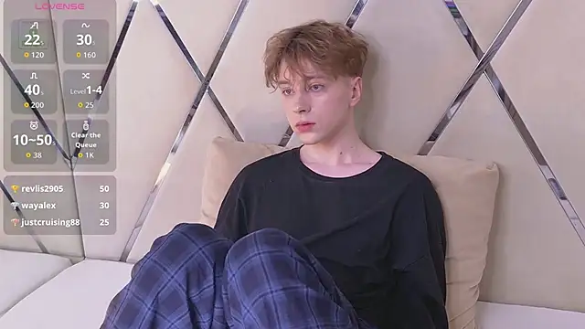 Živý XXX chat Paul_Holt