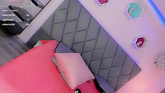 Amira_Ember 现场XXX聊天