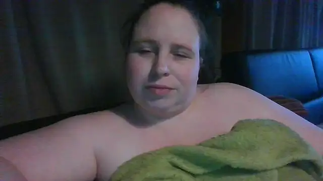 Sarahtjeuh_ Chat XXX in diretta