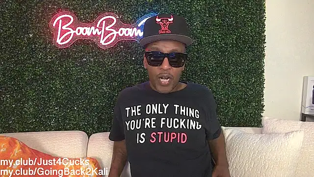 boomboomr00m 网络视讯表演