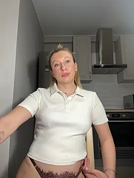 Kittie_Valentine Obrolan Langsung XXX