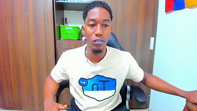 Chat XXX en directo de Dreamastercum_