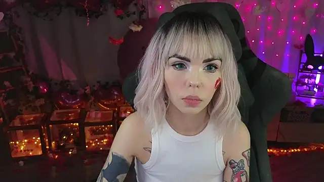 Kerry_Kirkn Live XXX chat