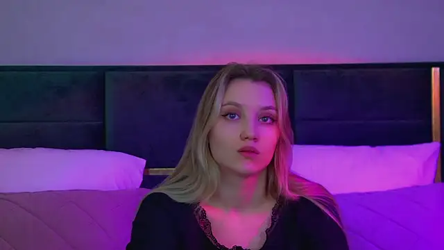 StacyEvances লাইভ XXX চ্যাট