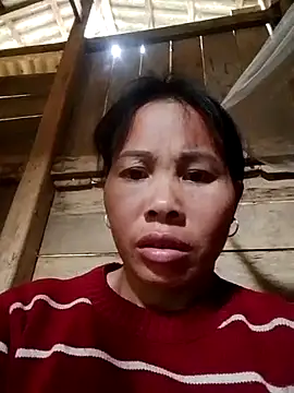 Ana_hoa 在線直播表演